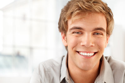 Cosmetic Dental Uses for Dental Bonding